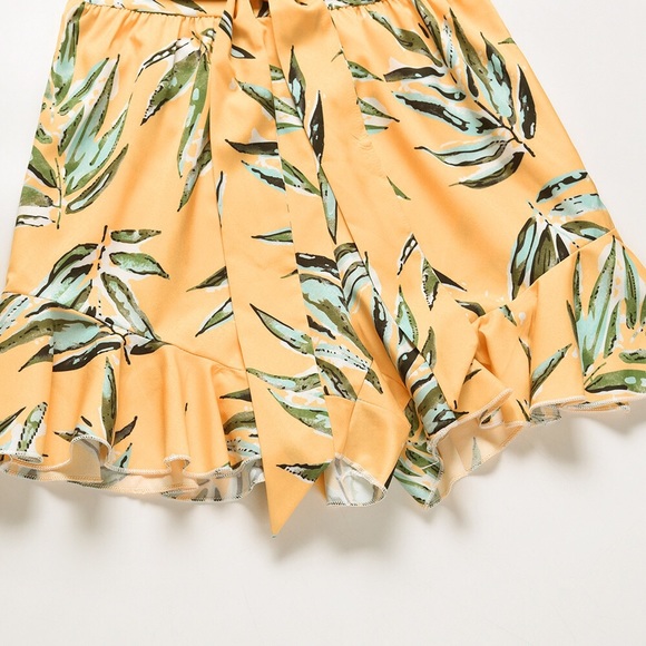 Elastic Waist One Piece Short Jumpsuit Rompers - Picture 7 of 12